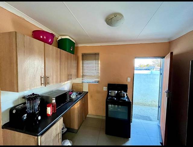 3 BEDROOM HOUSE FOR SALE IN DAWN PARK EXT